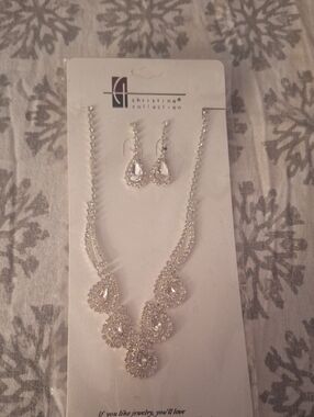 Silver Teardrop Crystal Necklace and Earrings Set